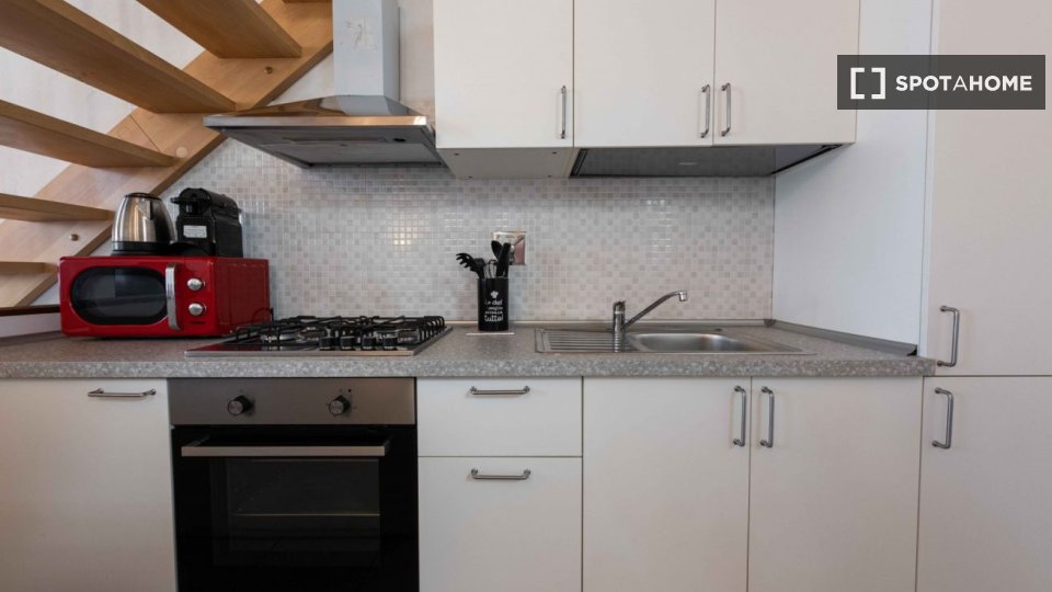 Immagine 13 di Appartamento in affitto  in Via S. Zanobi a Firenze