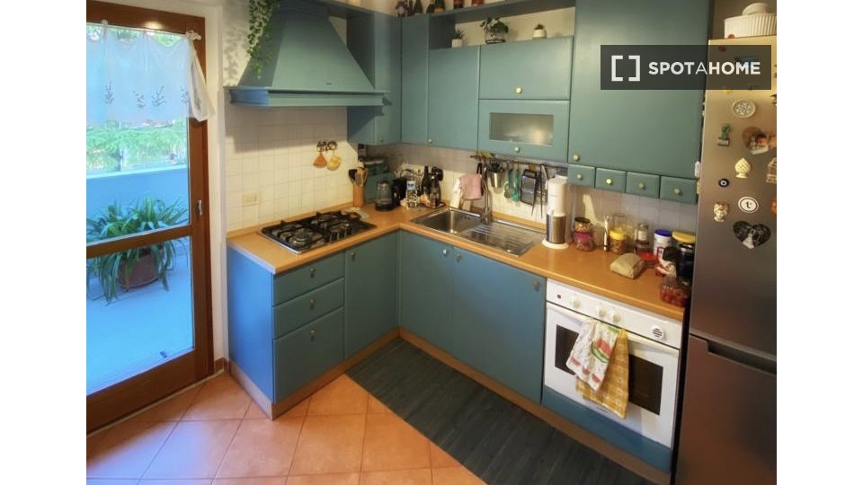 Immagine 11 di Appartamento in affitto  in Via dei Polenta a Roma