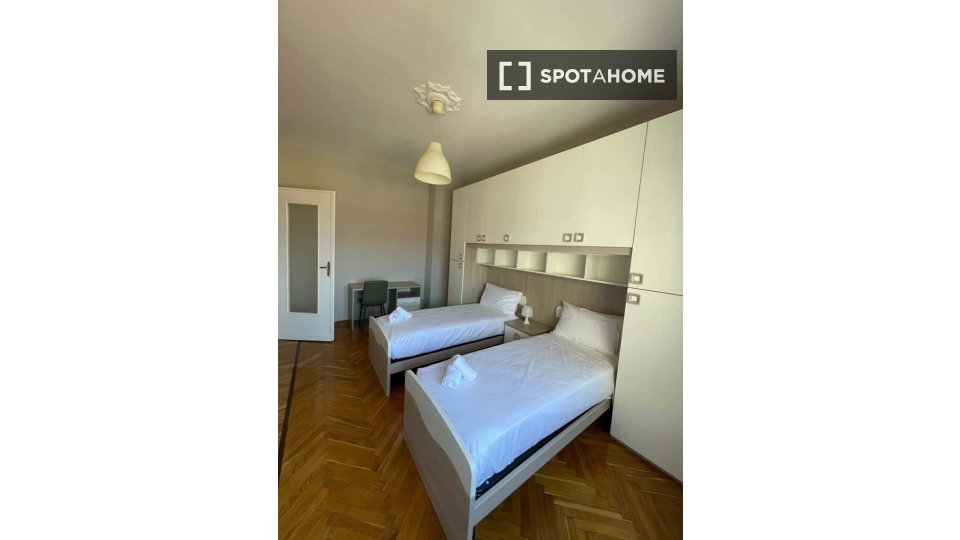 Immagine 5 di Appartamento in affitto  in Piazza della Repubblica a Torino