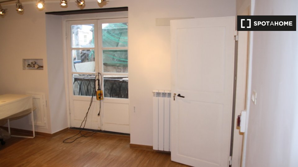 Immagine 6 di Camera condivisa in affitto  in Piazza del Campo a Genova