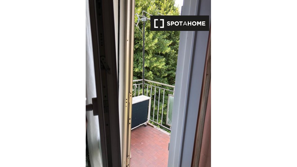 Immagine 19 di Camera condivisa in affitto  in Via Luciano Manara a Padova