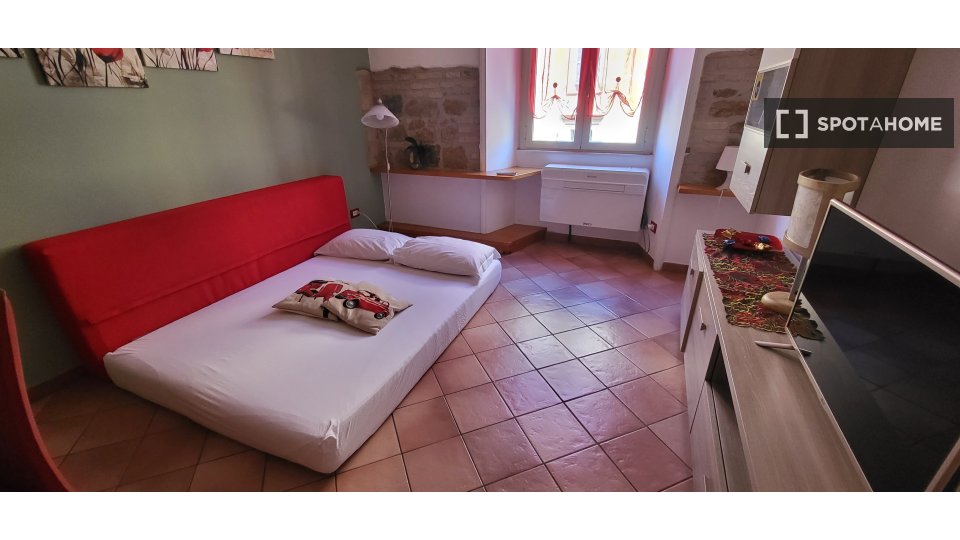 Immagine 10 di Ufficio in affitto  in Via Famagosta a Roma