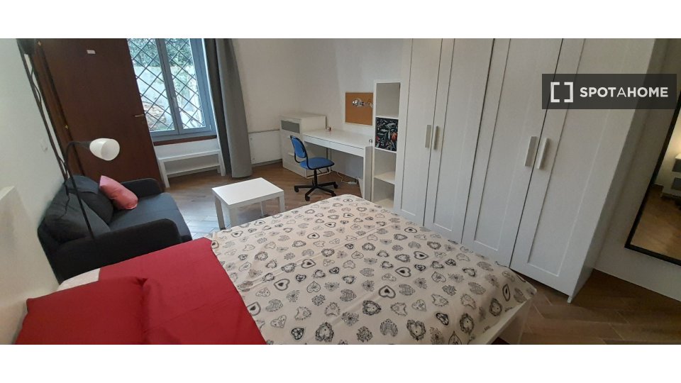 Immagine 17 di Camera condivisa in affitto  in Via Giambattista Lulli a Firenze