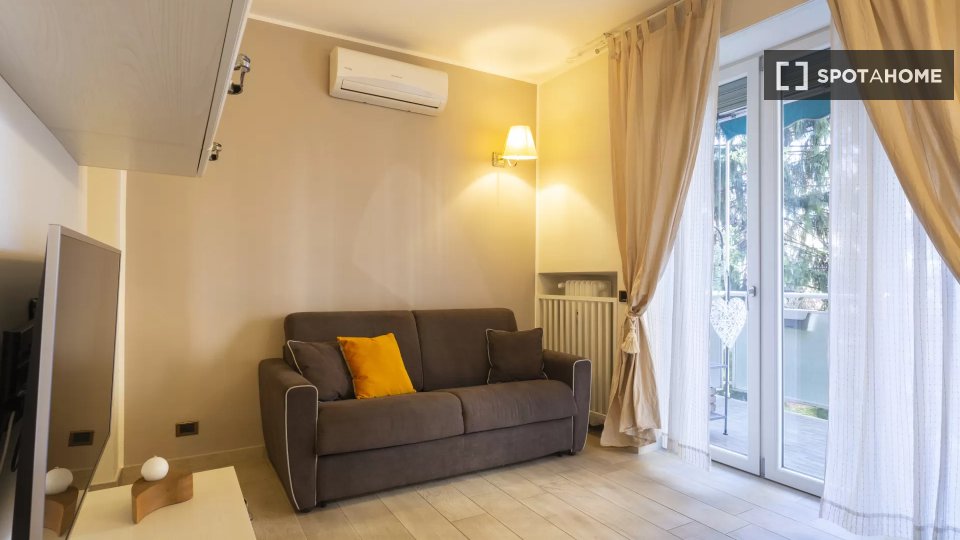 Immagine 9 di Appartamento in affitto  in Via Gattamelata a Milano