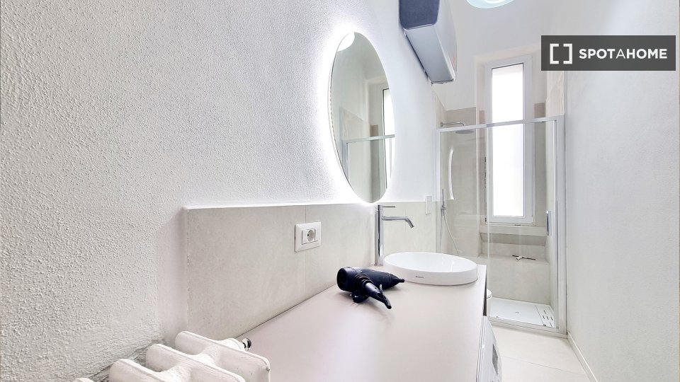 Immagine 10 di Appartamento in affitto  in Via Soperga a Milano