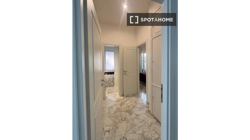 Immagine 10 di Appartamento in affitto  in Via Barnaba Tortolini a Roma