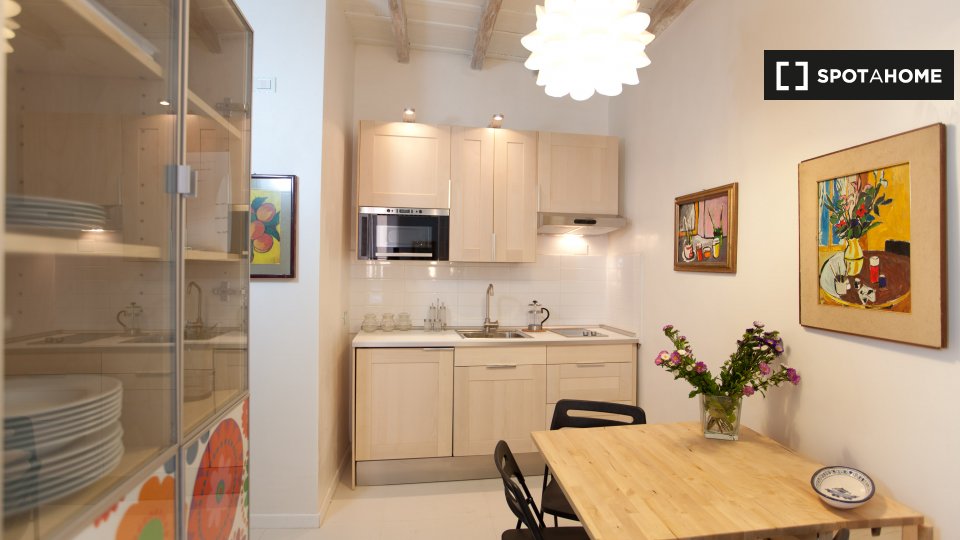 Immagine 6 di Appartamento in affitto  in Via del Beato Angelico, 00186 Roma RM, Italy a Roma