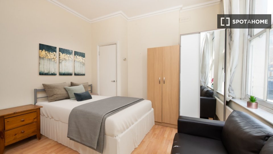 Immagine 17 di Camera condivisa in affitto  in Garrick Street a 