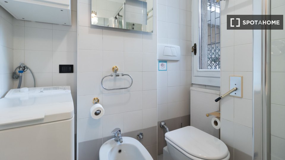 Immagine 8 di Appartamento in affitto  in Corso Garibaldi a Milano