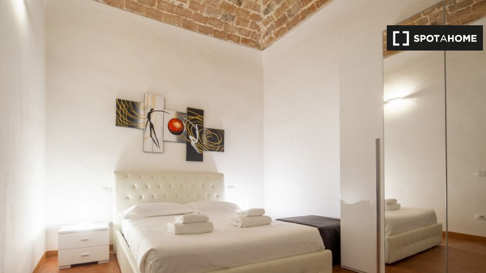 Immagine 10 di Appartamento in affitto  in Via dell'Anguillara a Firenze