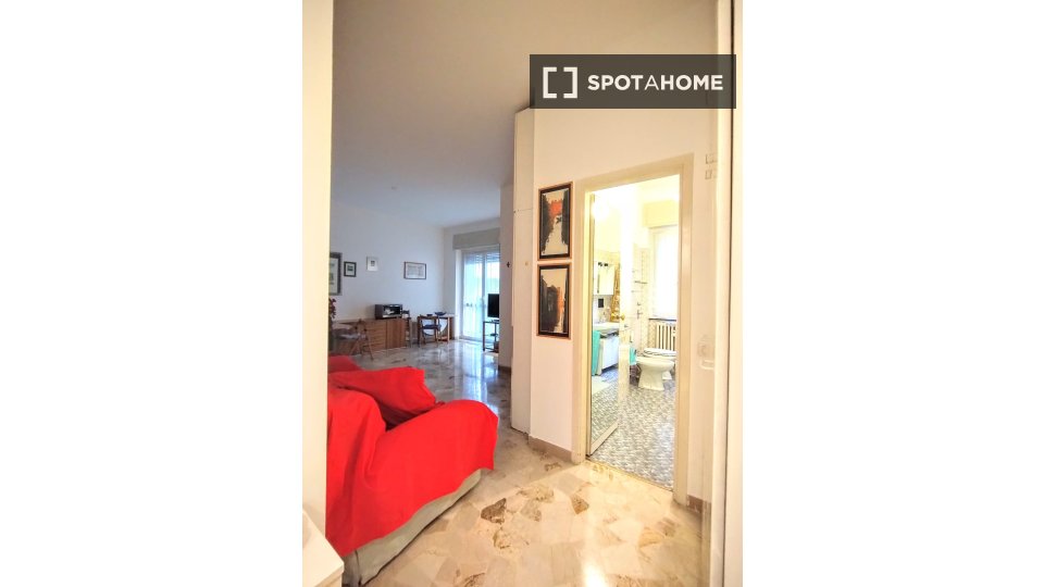 Immagine 10 di Ufficio in affitto  in Via Roald Amundsen a Milano