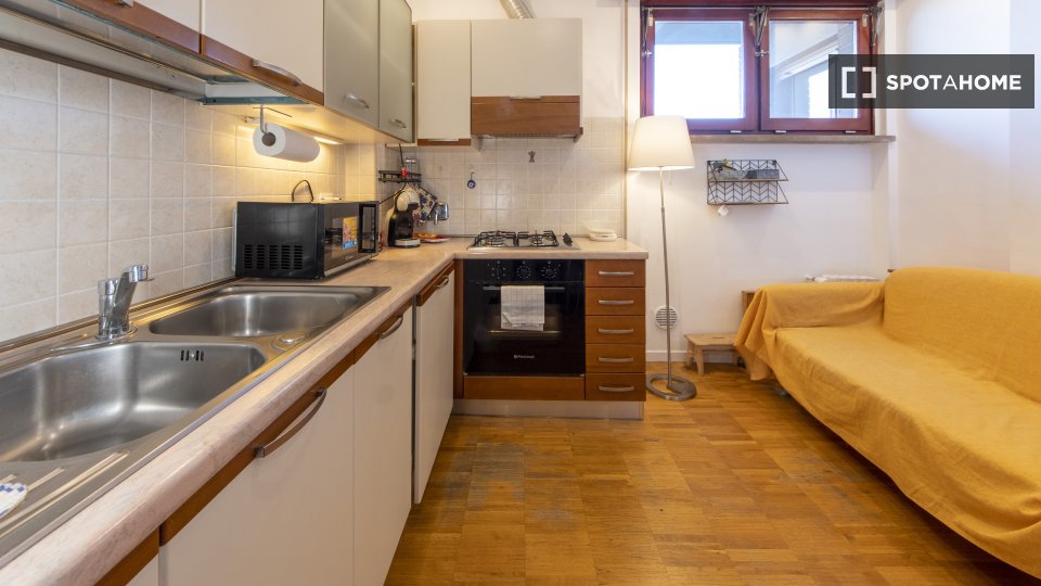 Immagine 10 di Ufficio in affitto  in Viale Angelo Masini a Bologna