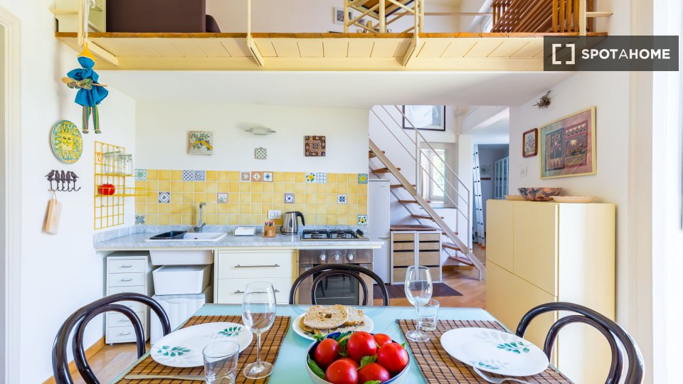 Immagine 8 di Appartamento in affitto  in Rampe Montemiletto a Napoli