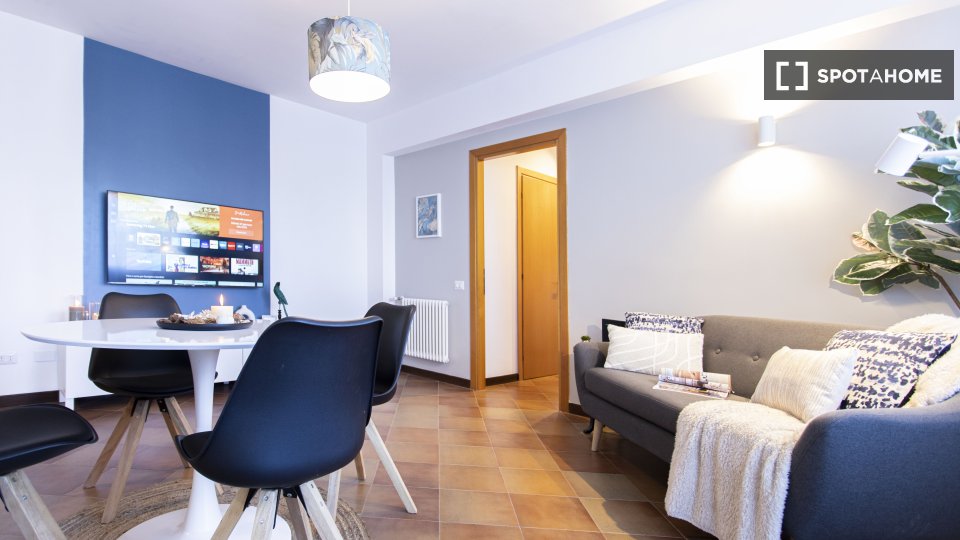 Immagine 9 di Appartamento in affitto  in Via S. Giovanni in Argentella a Roma