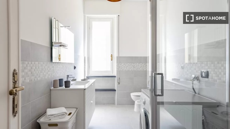 Immagine 15 di Appartamento in affitto  in Via Maggio Veroggio a Rapallo