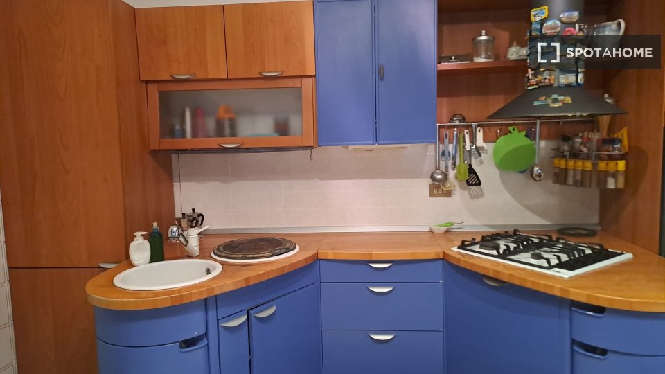 Immagine 15 di Camera condivisa in affitto  in Via Zara a Padova