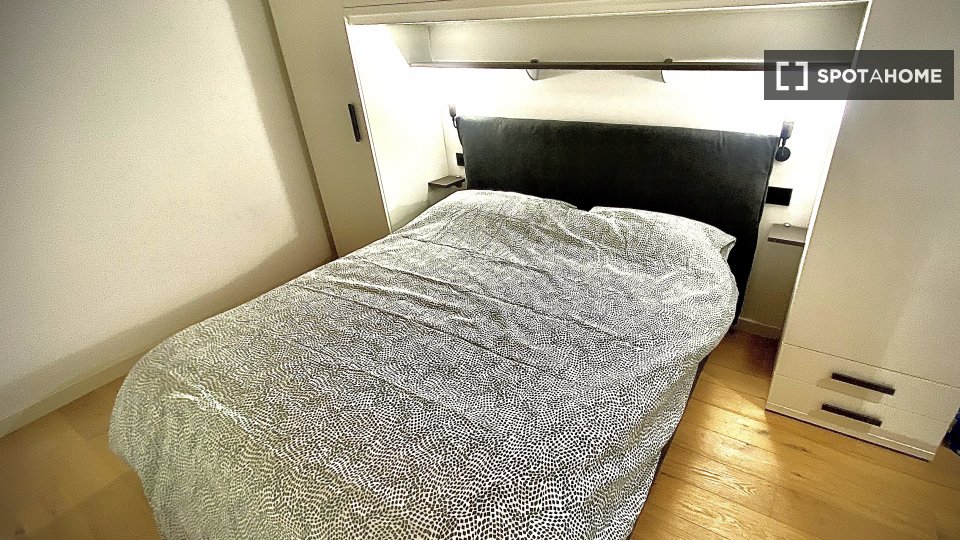 Immagine 14 di Ufficio in affitto  in Via Benefattori dell'Ospedale a Milano