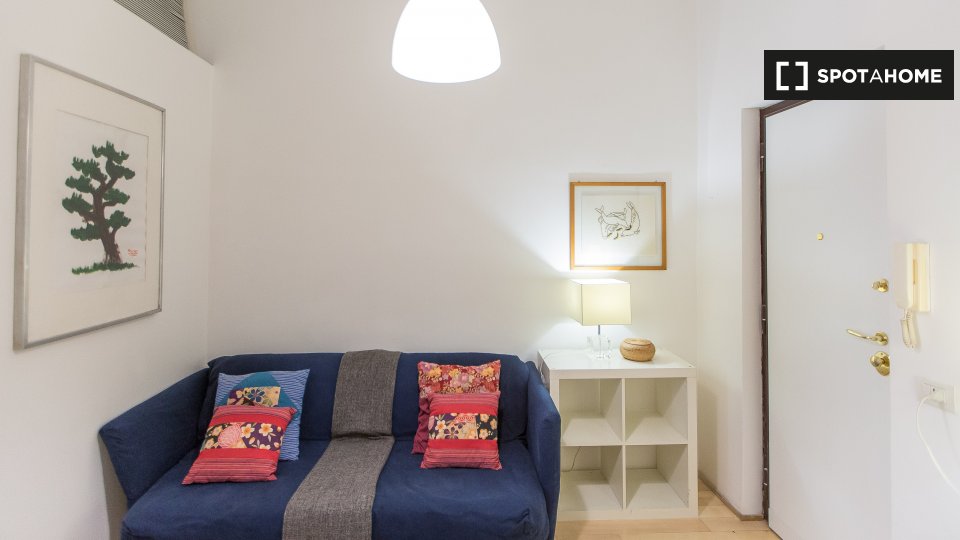 Immagine 2 di Appartamento in affitto  in Via Pompeo Magno a Roma