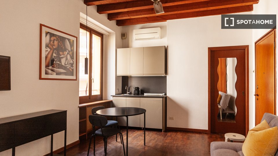 Immagine 10 di Appartamento in affitto  in Via Anfiteatro a Milano