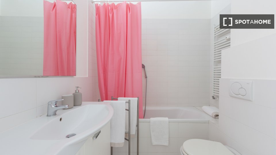 Immagine 19 di Appartamento in affitto  in Via Pietro Borsieri a Milano