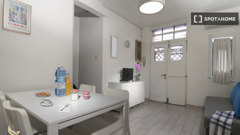 Immagine 8 di Ufficio in affitto  in Via Torquato Taramelli a Roma