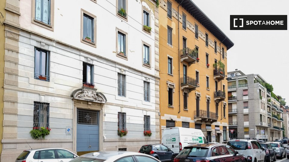 Immagine 19 di Appartamento in affitto  in Via Pietro Calvi, 20129 Milano MI, Italy a Milano