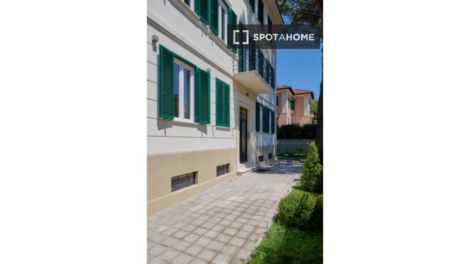 Immagine 18 di Appartamento in affitto  in Via Giulia di Gallese a Roma