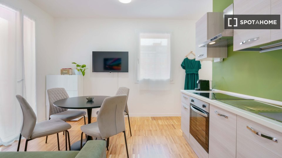 Immagine 10 di Ufficio in affitto  in Via Mascarella a Bologna