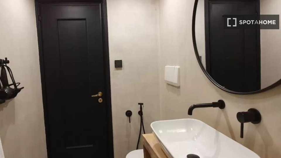 Immagine 11 di Appartamento in affitto  in Via Andrea Doria a Genova