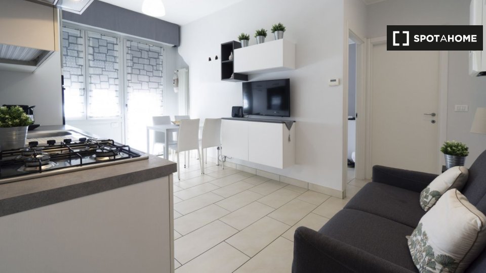 Immagine 8 di Appartamento in affitto  in Via Pasubio a Bologna