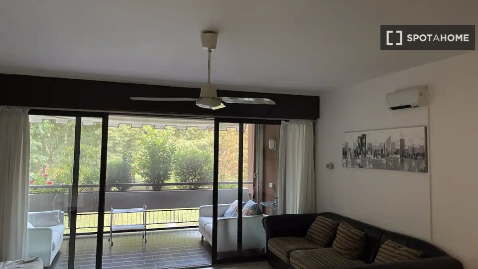 Immagine 1 di Appartamento in affitto  in Via Giotto a Basiglio