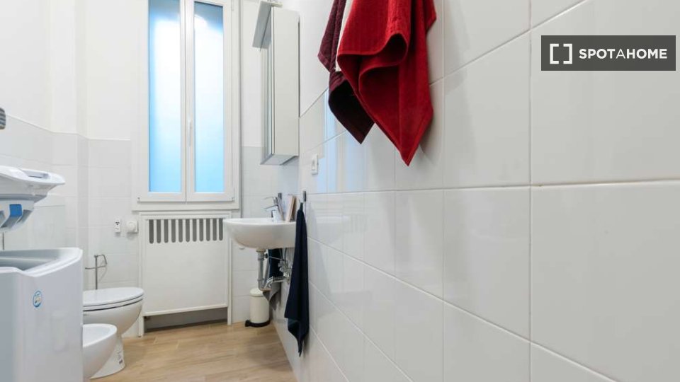 Immagine 16 di Camera condivisa in affitto  in Via Cesare Boldrini a Bologna