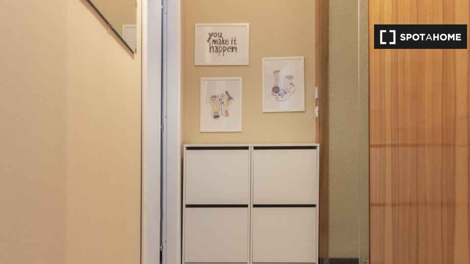 Immagine 3 di Camera condivisa in affitto  in Via Principi d'Acaja a Torino