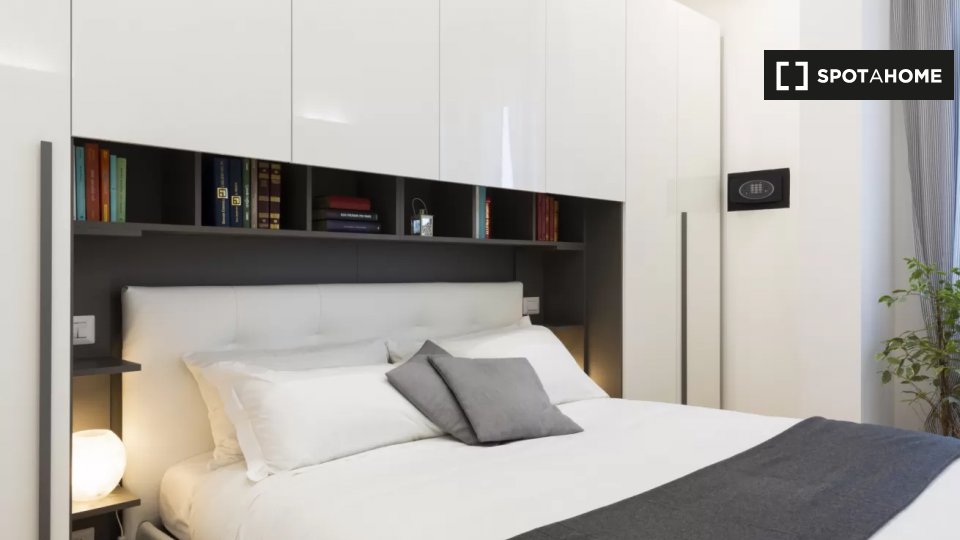 Immagine 11 di Appartamento in affitto  in Piazza Tirana a Milano