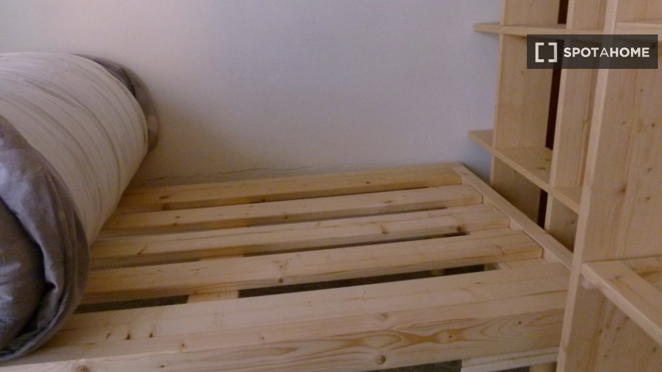 Immagine 18 di Camera condivisa in affitto  in Via Palestro a Bologna