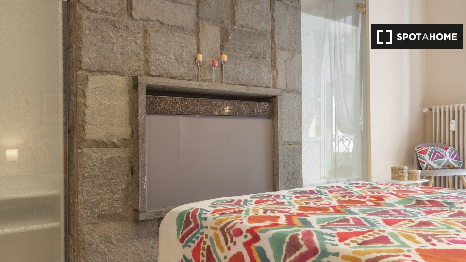 Immagine 13 di Camera condivisa in affitto  in Via Principi d'Acaja a Torino