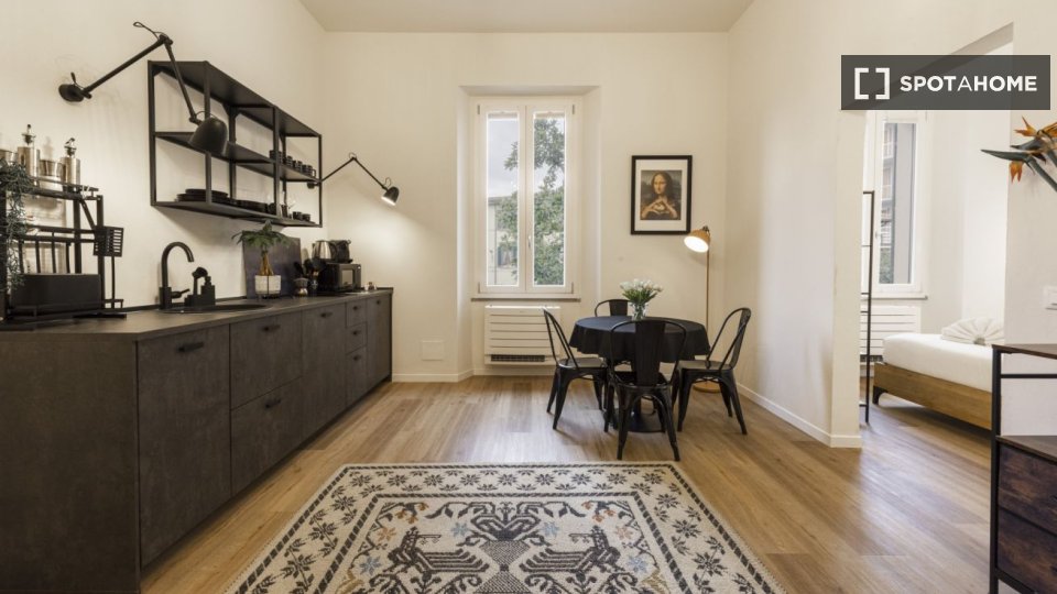 Immagine 9 di Appartamento in affitto  in Via Coluccio Salutati a Firenze