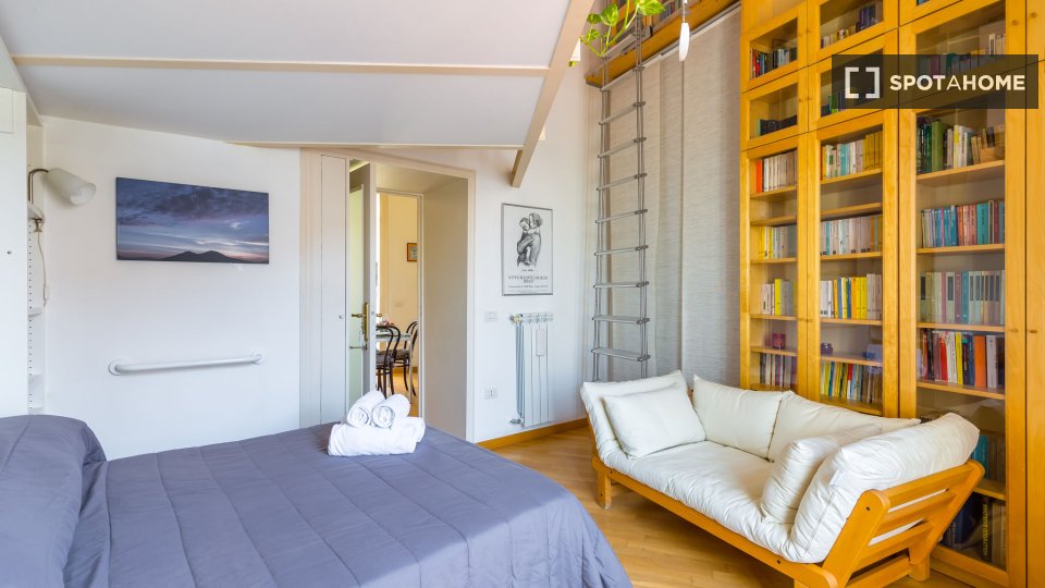 Immagine 2 di Appartamento in affitto  in Rampe Montemiletto a Napoli