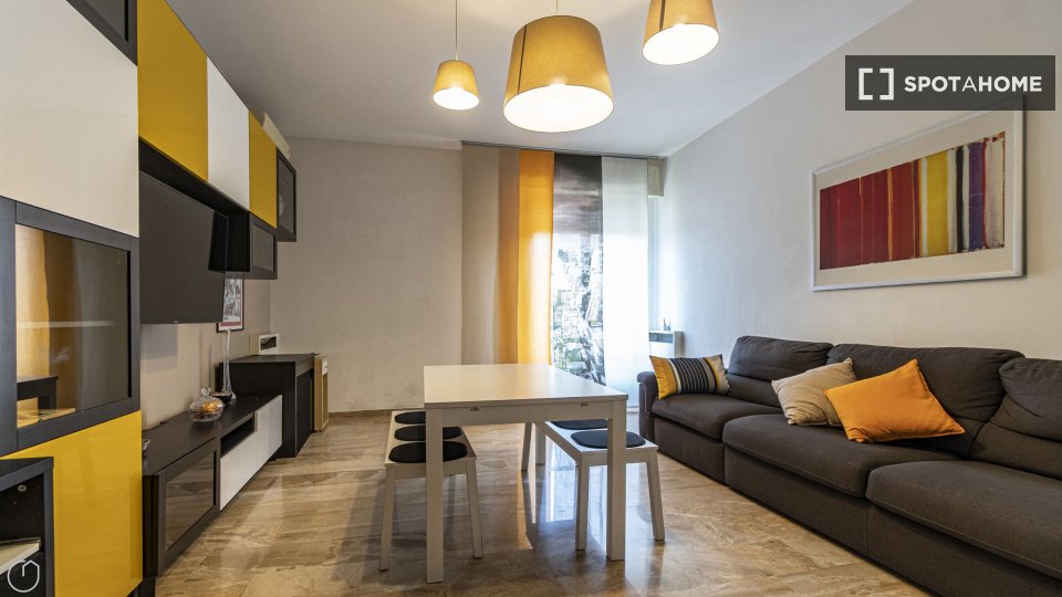 Immagine 2 di Appartamento in affitto  in Via Duccio di Boninsegna a Bologna