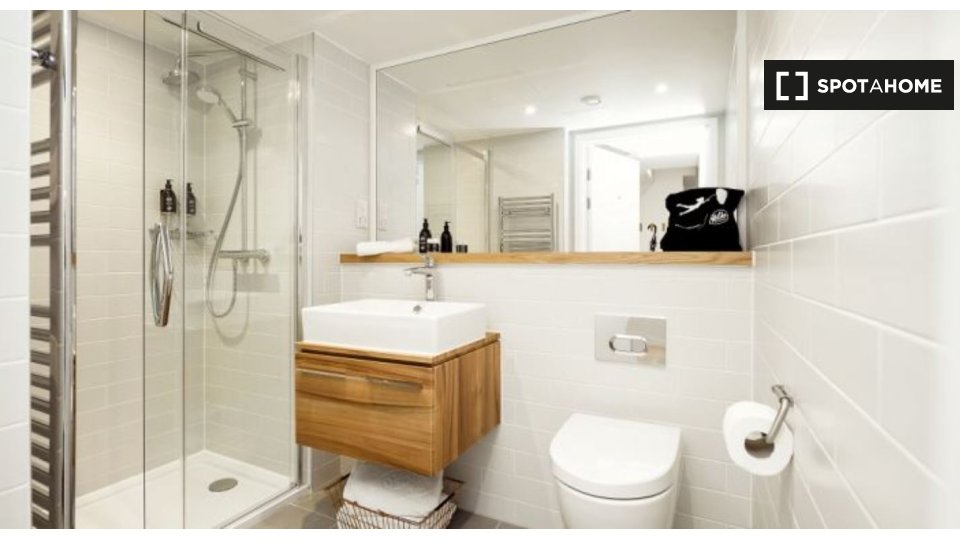 Immagine 9 di Appartamento in affitto  in King's Stables Rd a Old Town