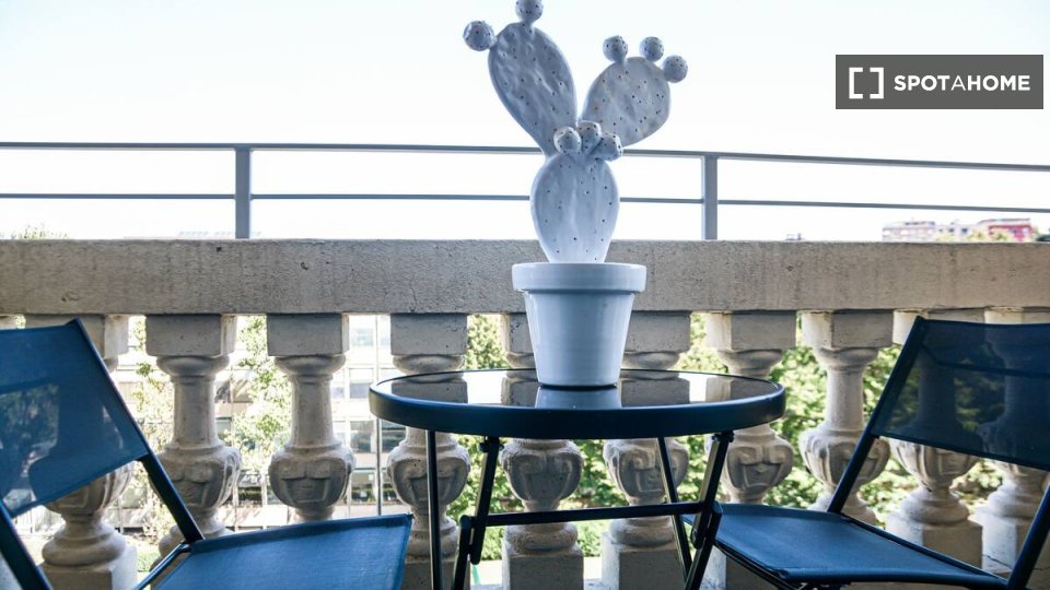 Immagine 7 di Appartamento in affitto  in Piazza Umanitaria a Milano