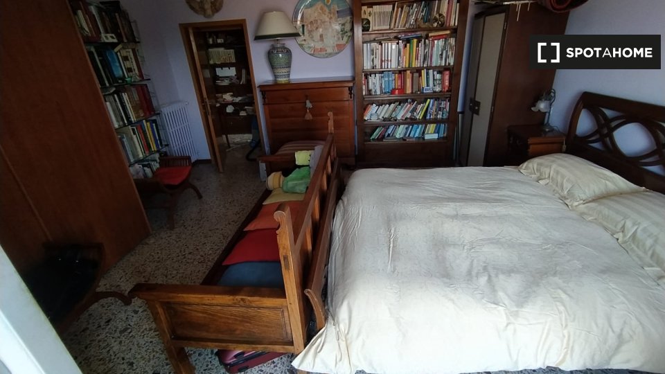 Immagine 17 di Camera condivisa in affitto  in Via Solatia a Perugia