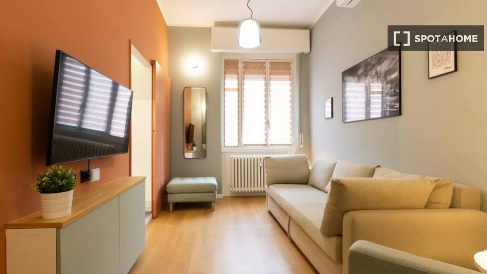 Immagine 6 di Appartamento in affitto  in Via Lario a Milano