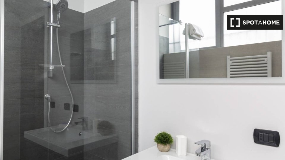 Immagine 13 di Ufficio in affitto  in Via Fatebenesorelle a Milano