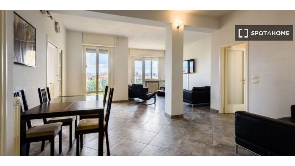 Immagine 10 di Appartamento in affitto  in Via Frà Domenico Buonvicini a Firenze