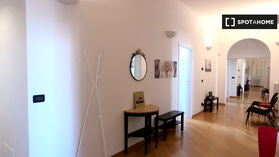 Immagine 13 di Camera condivisa in affitto  in Via IX Febbraio a Firenze