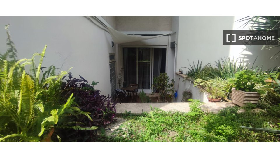 Immagine 14 di Ufficio in affitto  in Via S. Pio V a Roma