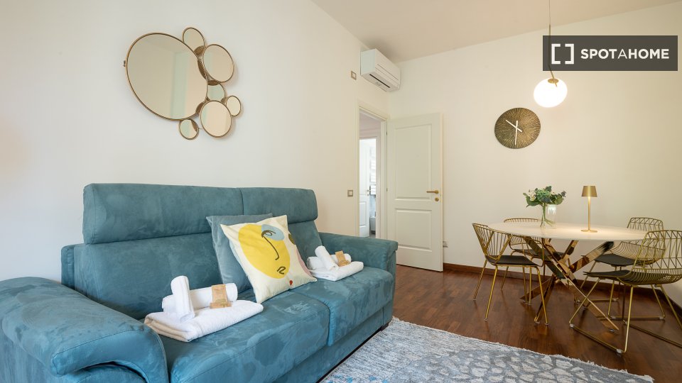 Immagine 2 di Appartamento in affitto  in Via Satrico a Roma