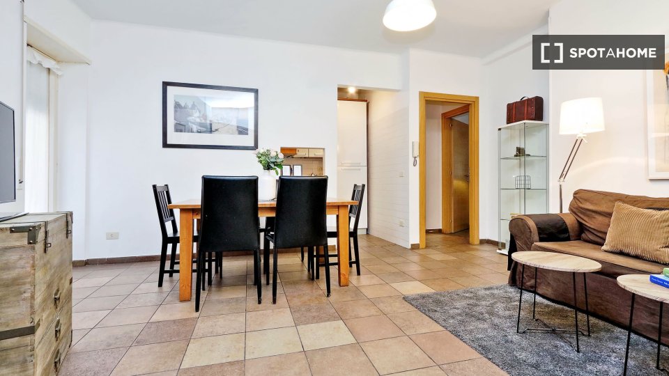 Immagine 4 di Appartamento in affitto  in Via Giorgio Scalia a Roma