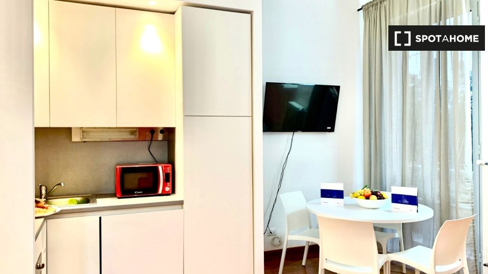 Immagine 2 di Appartamento in affitto  in Viale Goffredo Franchini a Genova